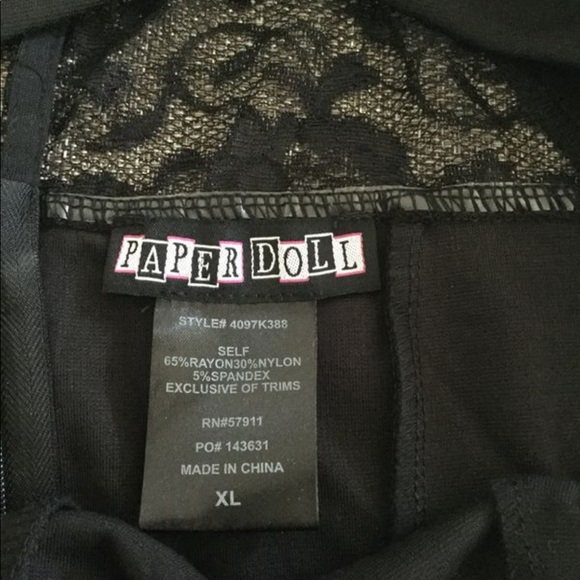 Paperdoll XL Women’s Dress - Picture 5 of 5